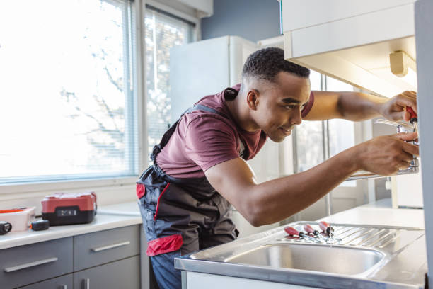 Best Local Plumber Services  in Inglis, FL